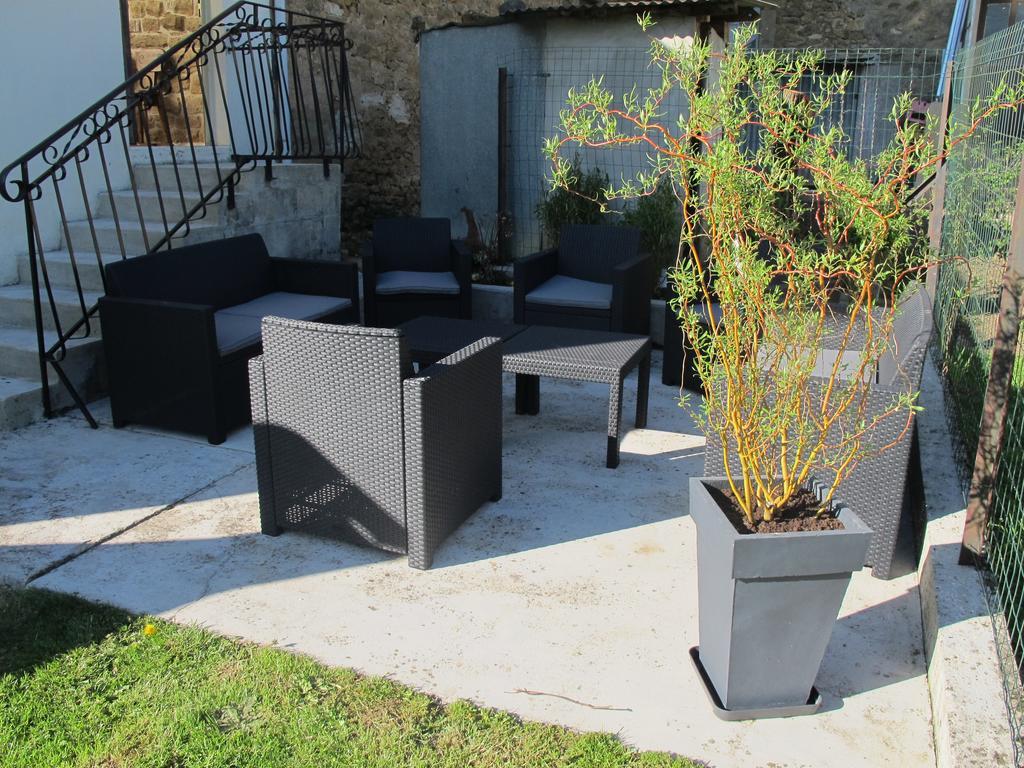 Gite Le Bol D'Air Puilly-et-Charbeaux Room photo